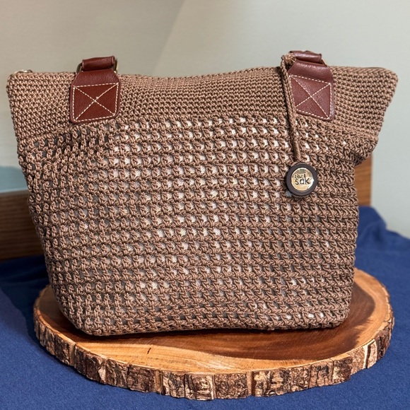 THE SAK Crochet Shoulder Bag | Tan & White | Leather Trim Handles - Picture 3 of 10